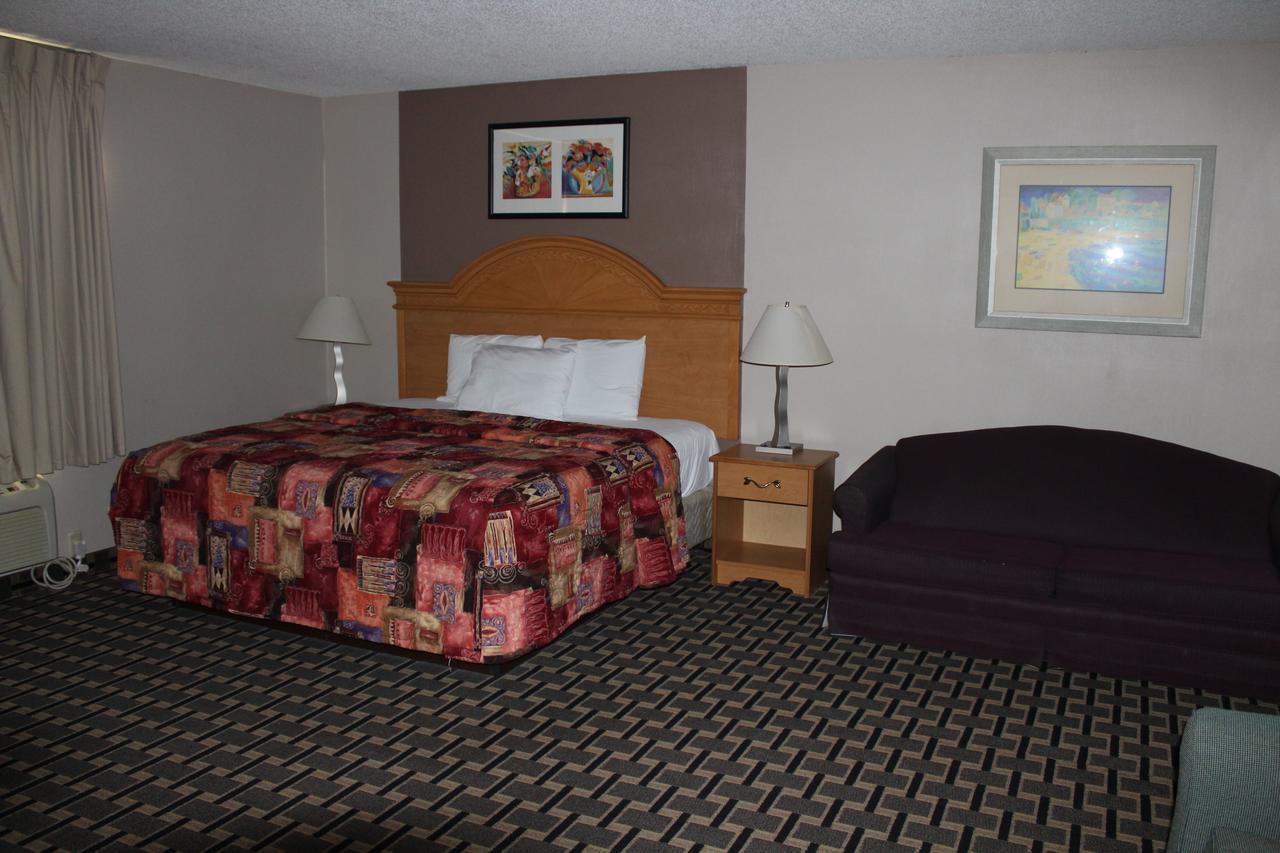 Coratel Inn And Suites Maple Grove Habitación foto
